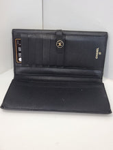 Load image into Gallery viewer, Grained Calfskin CC Button Wallet