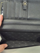 Load image into Gallery viewer, Grained Calfskin CC Button Wallet