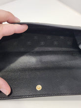 Load image into Gallery viewer, Grained Calfskin CC Button Wallet
