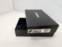 Load image into Gallery viewer, Grained Calfskin CC Button Wallet