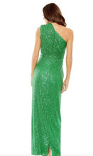 Load image into Gallery viewer, NWT Green Sequined Ruched Gown
