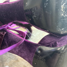 Load image into Gallery viewer, 2004 Silk & Velvet Fur Python Platform