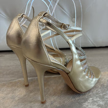 Load image into Gallery viewer, Florry Hotfix Crystal Strappy Sandal