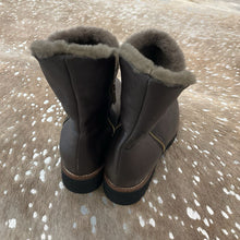 Load image into Gallery viewer, Sheepskin-Lined Suzon Ankle Boots