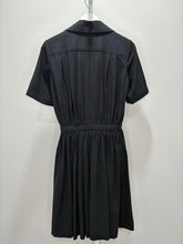 Load image into Gallery viewer, Rare 16P Coco Button Check Pleats Dress