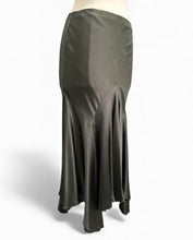 Load image into Gallery viewer, 2005 Olive Green Silk Midi Skirt