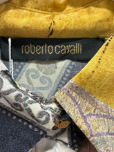 Load image into Gallery viewer, Collared Floral Long Sleeve Button Top