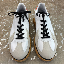 Load image into Gallery viewer, Delecity Vegan Leather Sneakers