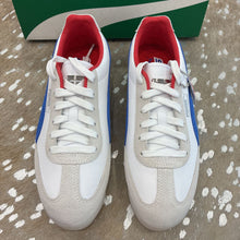 Load image into Gallery viewer, NIB Arizona Club Flagship Sneakers