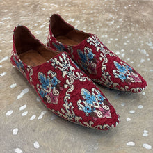 Load image into Gallery viewer, Brocade Flats