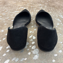 Load image into Gallery viewer, Suede D'orsay Slip On Flats