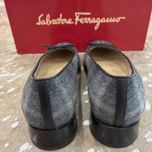 Load image into Gallery viewer, Aster Plaid Pumps