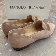 Load image into Gallery viewer, Suede Kiltie Venetian Flats