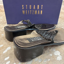 Load image into Gallery viewer, Leather Rhinestone Thong Sandal