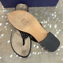 Load image into Gallery viewer, Leather Rhinestone Thong Sandal
