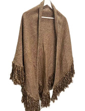 Load image into Gallery viewer, 1980s Fringe Wool Shawl