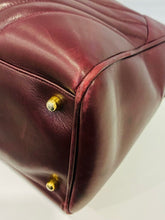 Load image into Gallery viewer, Lambskin V Stitch Chevron Boston Bag