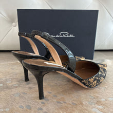 Load image into Gallery viewer, NIB Laura Silk Jacquard Sling Shoes