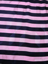 Load image into Gallery viewer, Carre 70 Silk Square Marine Jacquared Graphic