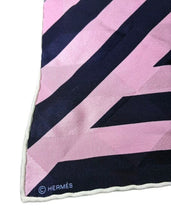 Load image into Gallery viewer, Carre 70 Silk Square Marine Jacquared Graphic