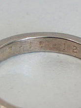 Load image into Gallery viewer, I Love You Narrow Notes Band Ring