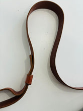 Load image into Gallery viewer, Leather Messenger Bag