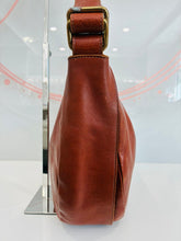 Load image into Gallery viewer, Leather Messenger Bag