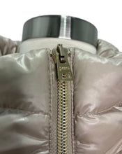 Load image into Gallery viewer, Resort A Shape Jacket in Nylon Ultralight