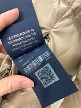 Load image into Gallery viewer, Resort A Shape Jacket in Nylon Ultralight