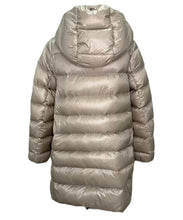 Load image into Gallery viewer, Resort A Shape Jacket in Nylon Ultralight