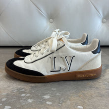 Load image into Gallery viewer, Frontrow Sneaker