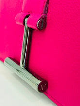 Load image into Gallery viewer, Tara Chain Crossbody