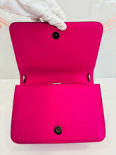 Load image into Gallery viewer, Tara Chain Crossbody