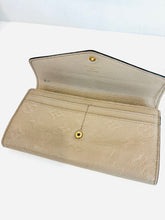 Load image into Gallery viewer, Sarah Empreinte NM Wallet