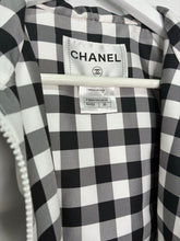 Load image into Gallery viewer, Nylon Cropped Short Sleeved Hooded Jacket