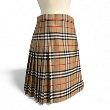 Load image into Gallery viewer, Novacheck Leather Buckle Mini Skirt