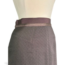 Load image into Gallery viewer, Textured Pencil Skirt
