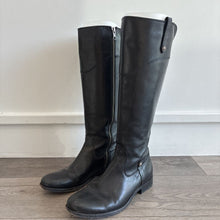Load image into Gallery viewer, Melissa Button 2 Leather Riding Boots