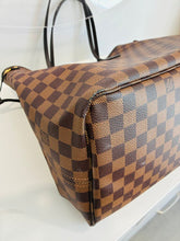 Load image into Gallery viewer, Damier Ebene Neverfull GM