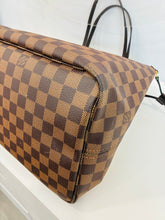 Load image into Gallery viewer, Damier Ebene Neverfull GM