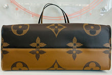 Load image into Gallery viewer, OnTheGo Rerverse Monogram Giant Tote GM