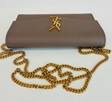 Load image into Gallery viewer, Uptown Chain Wallet in Grain de Poudre Embossed Leather