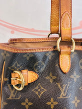 Load image into Gallery viewer, Batignolles Horizontal Tote Bag