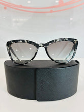 Load image into Gallery viewer, Catwalk Sunglasses SPR 01V
