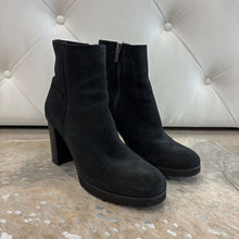 Load image into Gallery viewer, Myranda Suede Boot