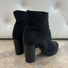 Load image into Gallery viewer, Myranda Suede Boot