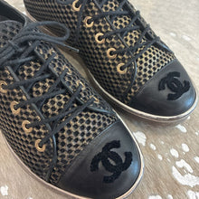 Load image into Gallery viewer, Mesh & Leather CC Cap Toe Sneakers