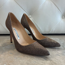 Load image into Gallery viewer, Pointed Toe Glitter Pumps