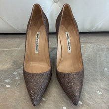 Load image into Gallery viewer, Pointed Toe Glitter Pumps
