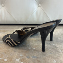 Load image into Gallery viewer, Beaded Leather Heeled Sandals